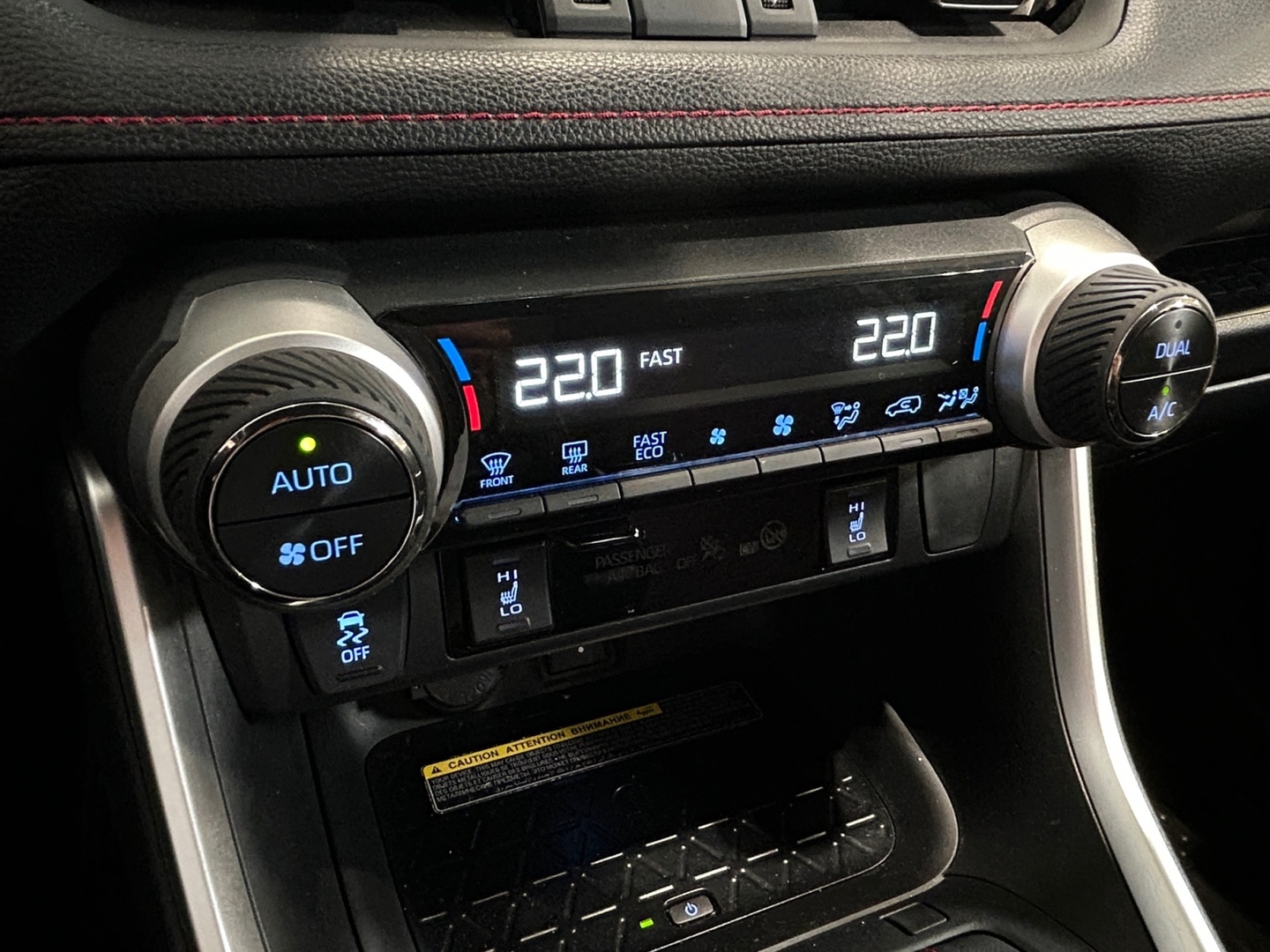 TOYOTA RAV4 2021