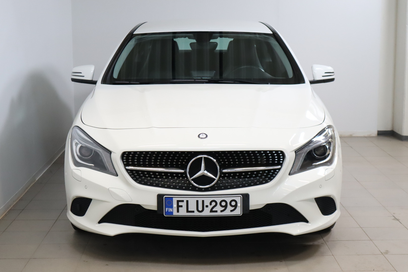 MERCEDES-BENZ CLA 2014