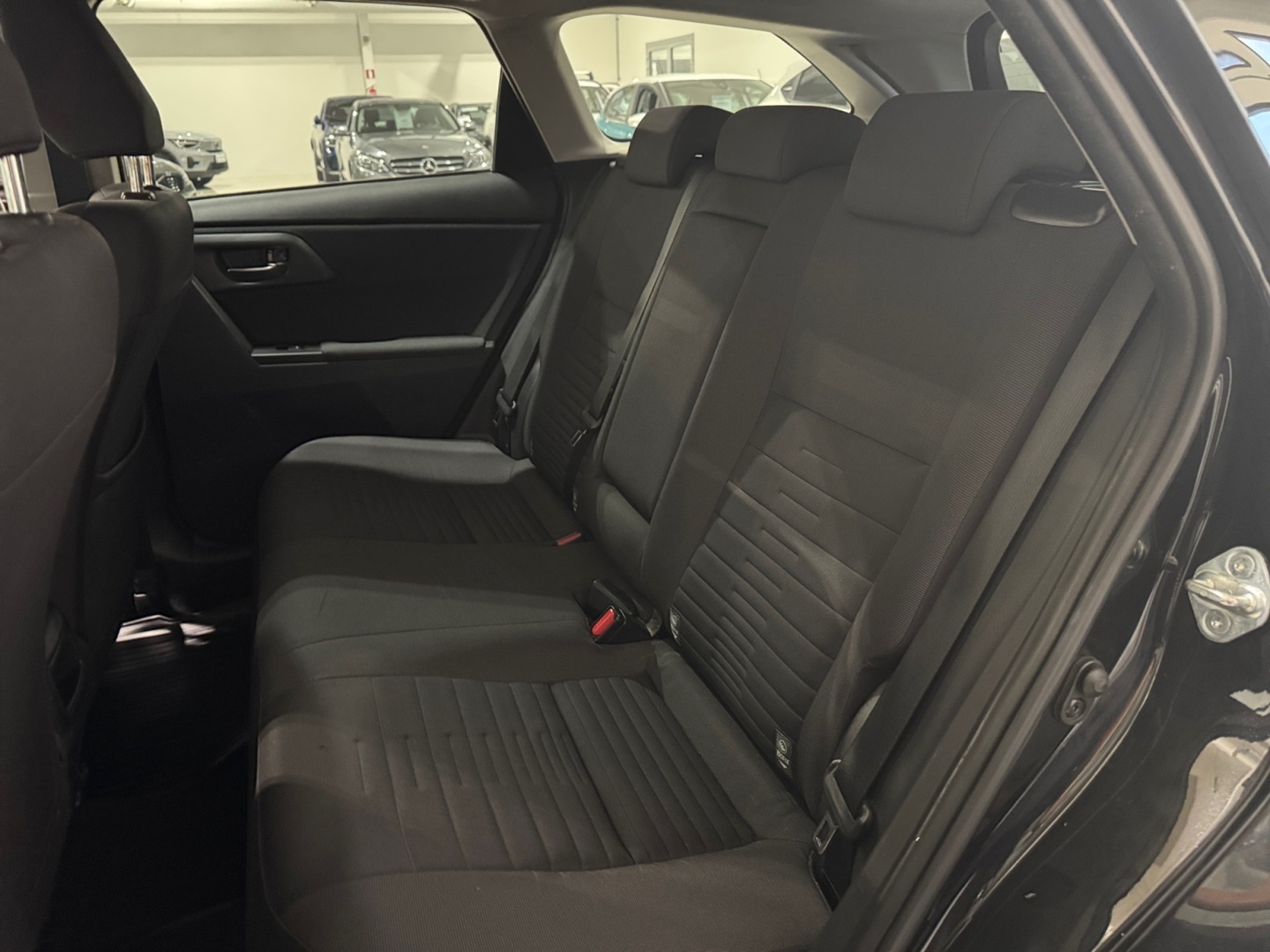 TOYOTA Auris 2017