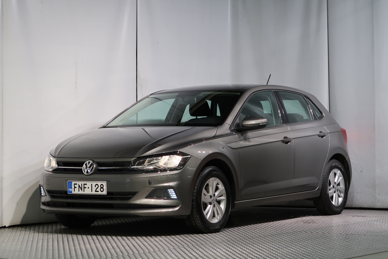 VOLKSWAGEN Polo 2018