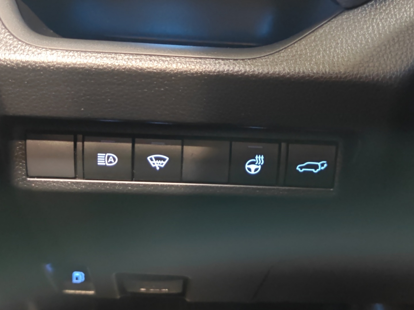 TOYOTA RAV4 Plug-in 2020