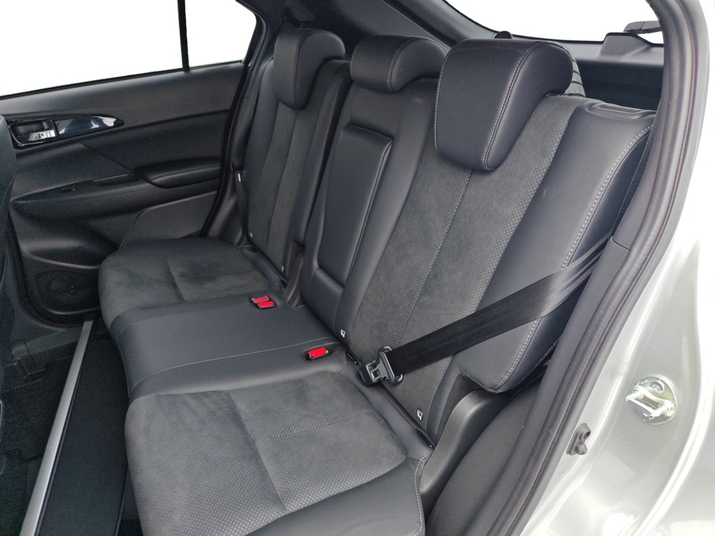 MITSUBISHI Eclipse Cross 2023