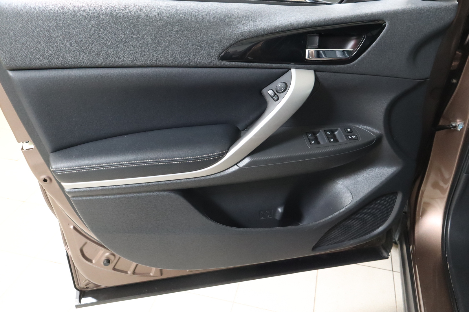 MITSUBISHI Eclipse Cross 2022