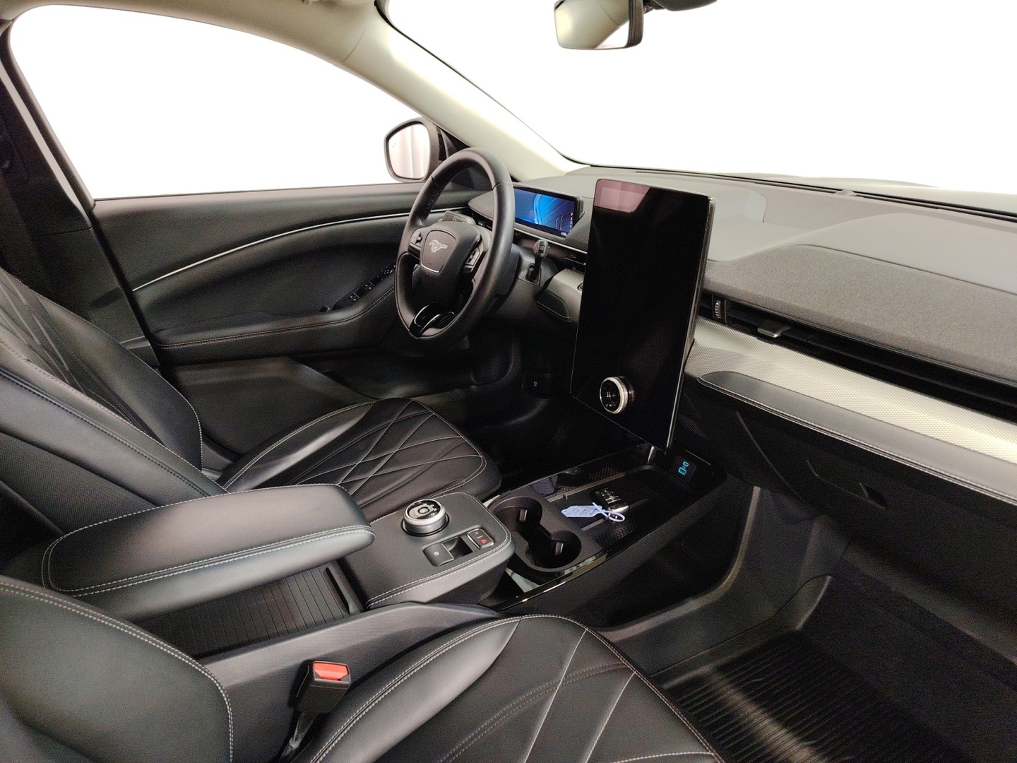 FORD Mustang Mach-E 2022