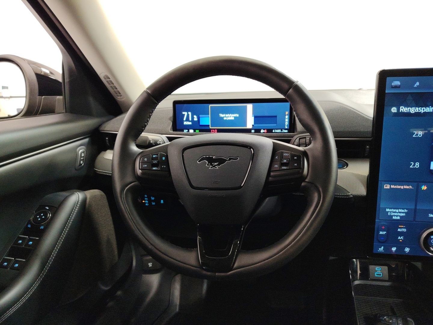 FORD Mustang Mach-E 2022