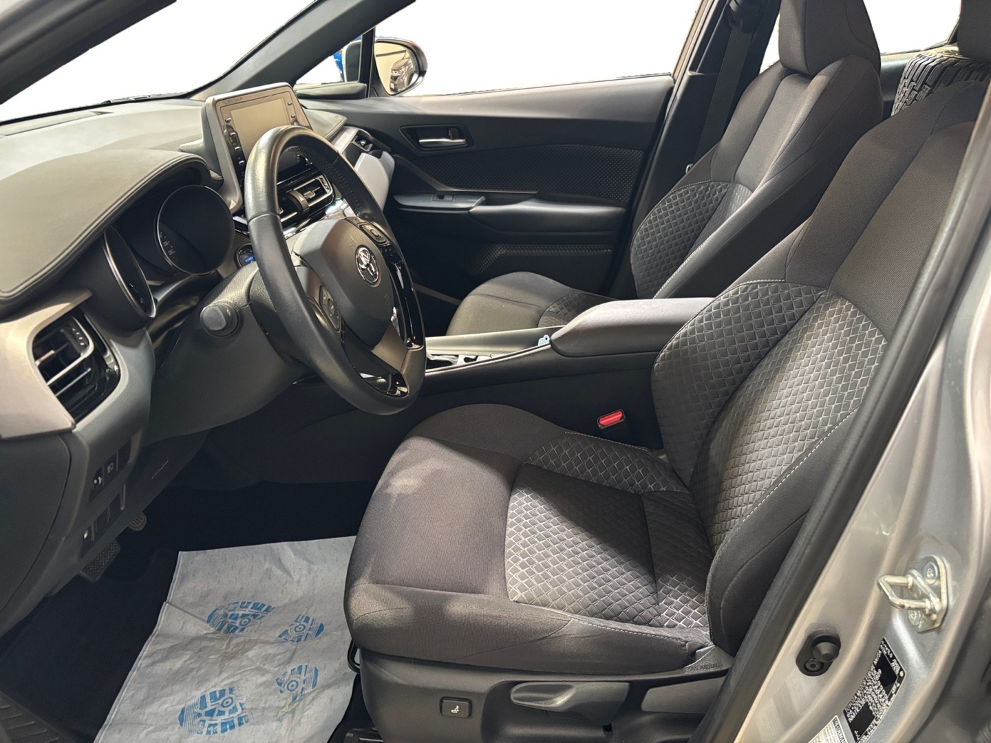 TOYOTA C-HR 2022