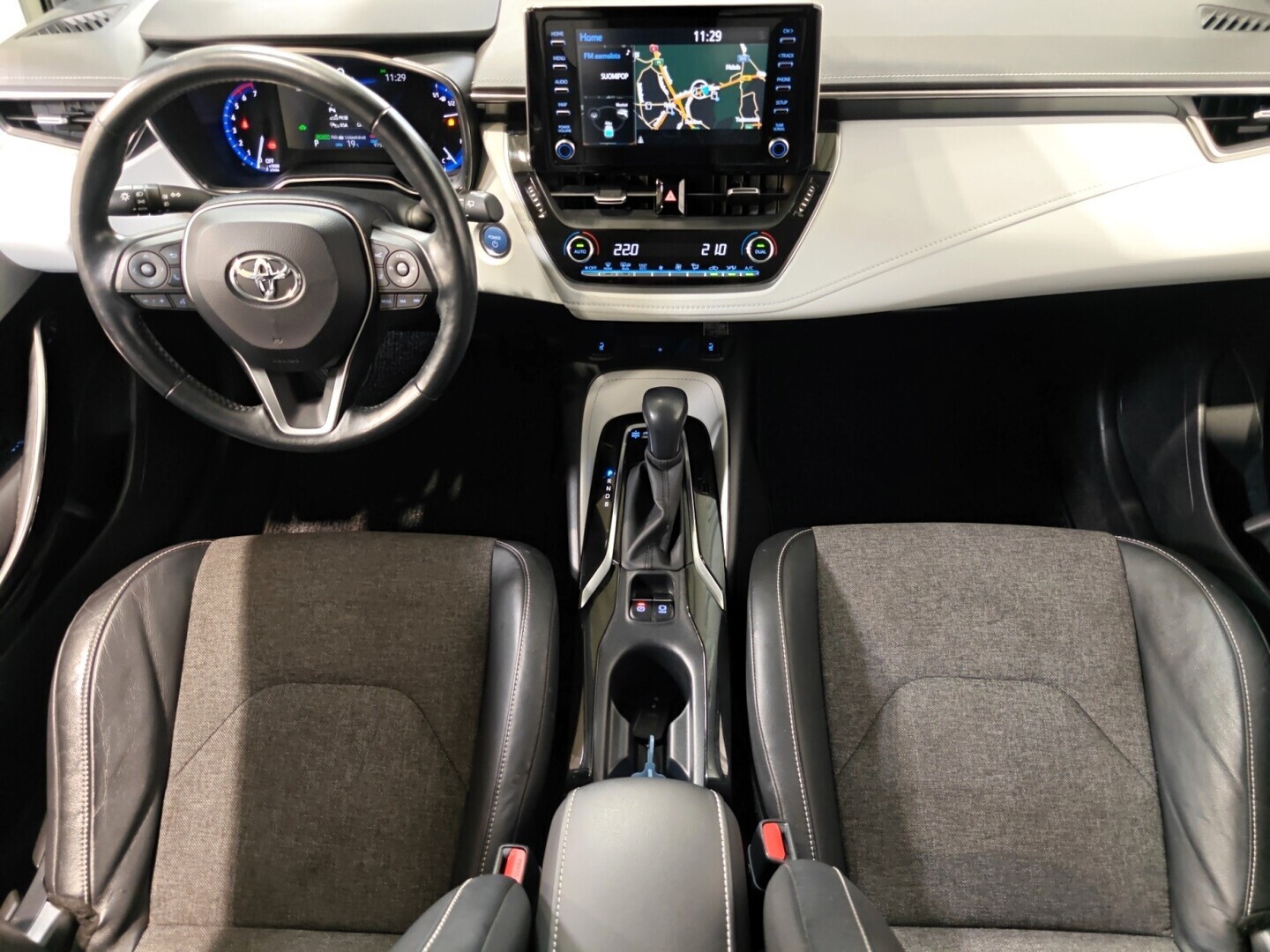 TOYOTA Corolla 2019