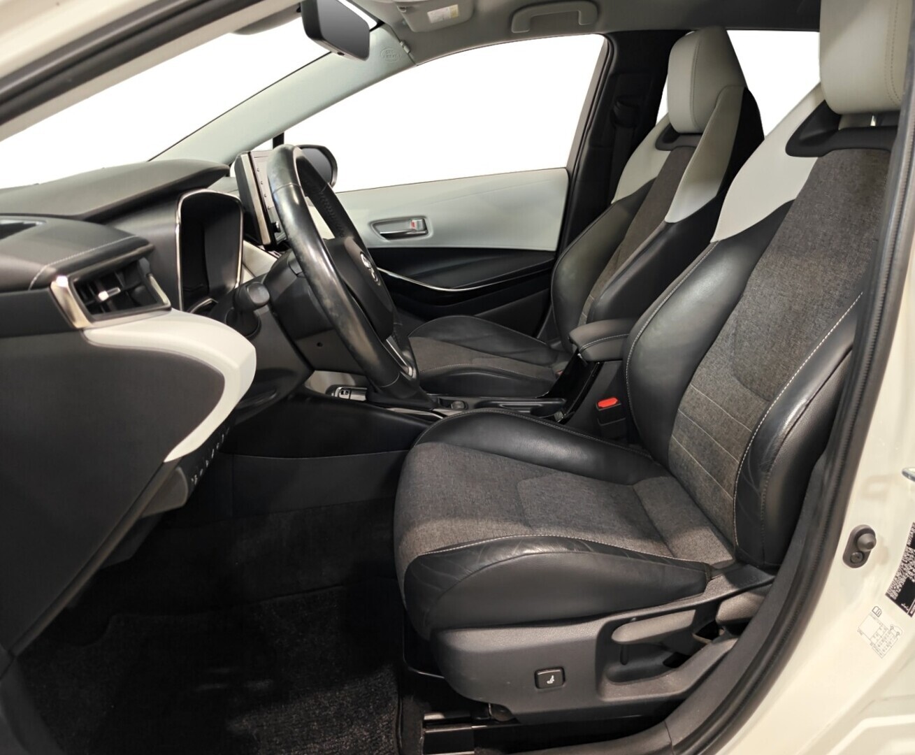 TOYOTA Corolla 2019