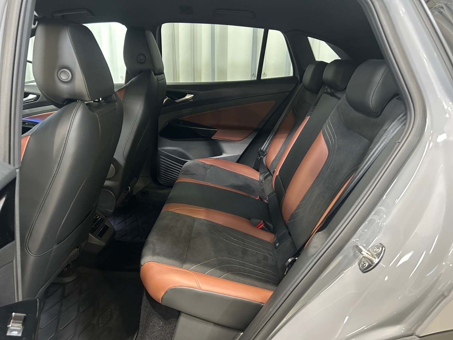 VOLKSWAGEN ID.4 2024