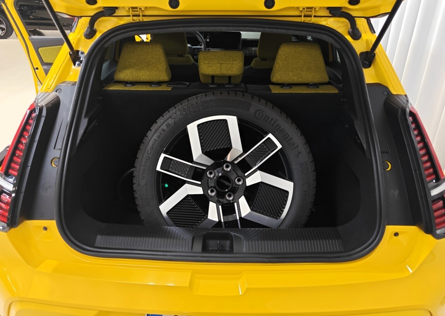 RENAULT 5 2025