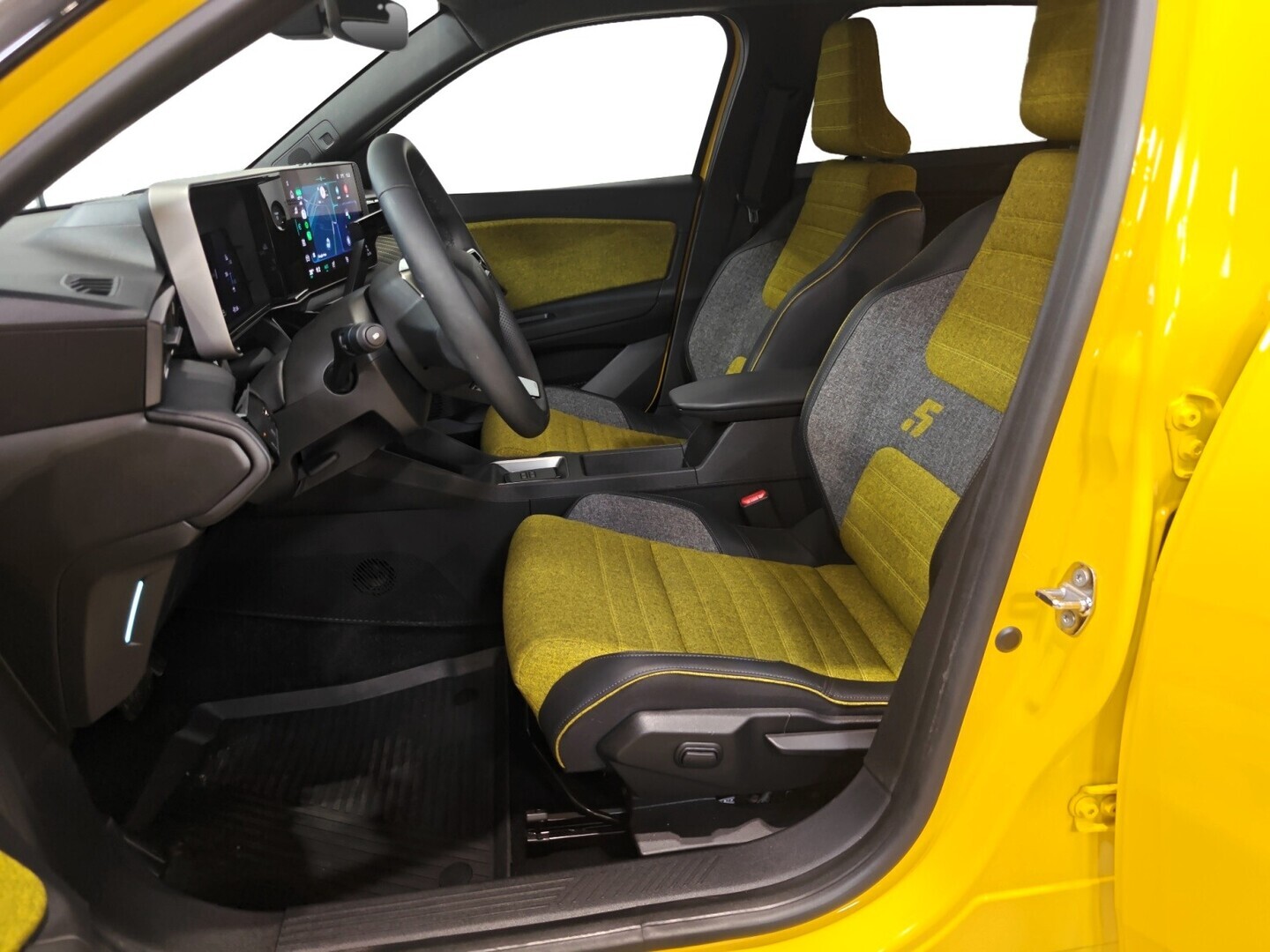 RENAULT 5 2025