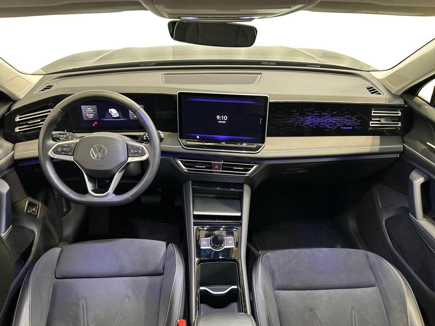 VOLKSWAGEN Tiguan 2026
