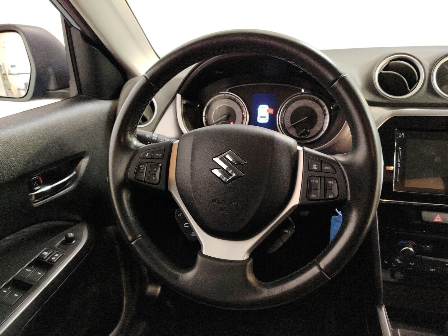 SUZUKI Vitara 2021