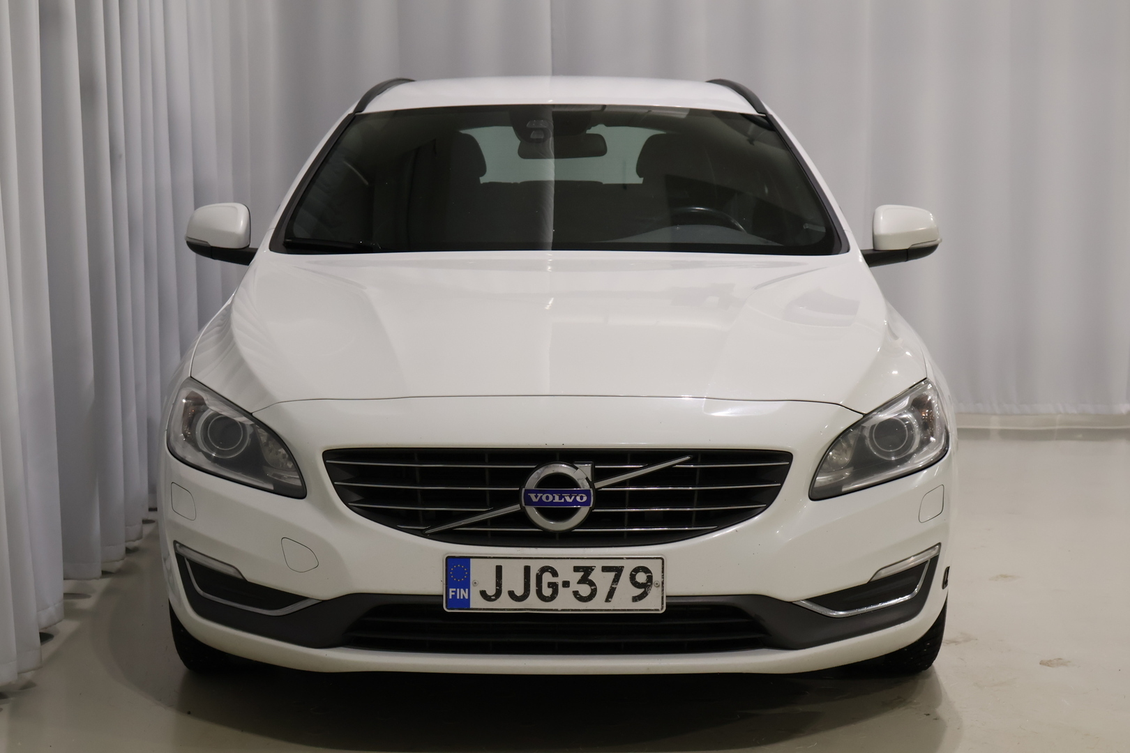 VOLVO V60 2014