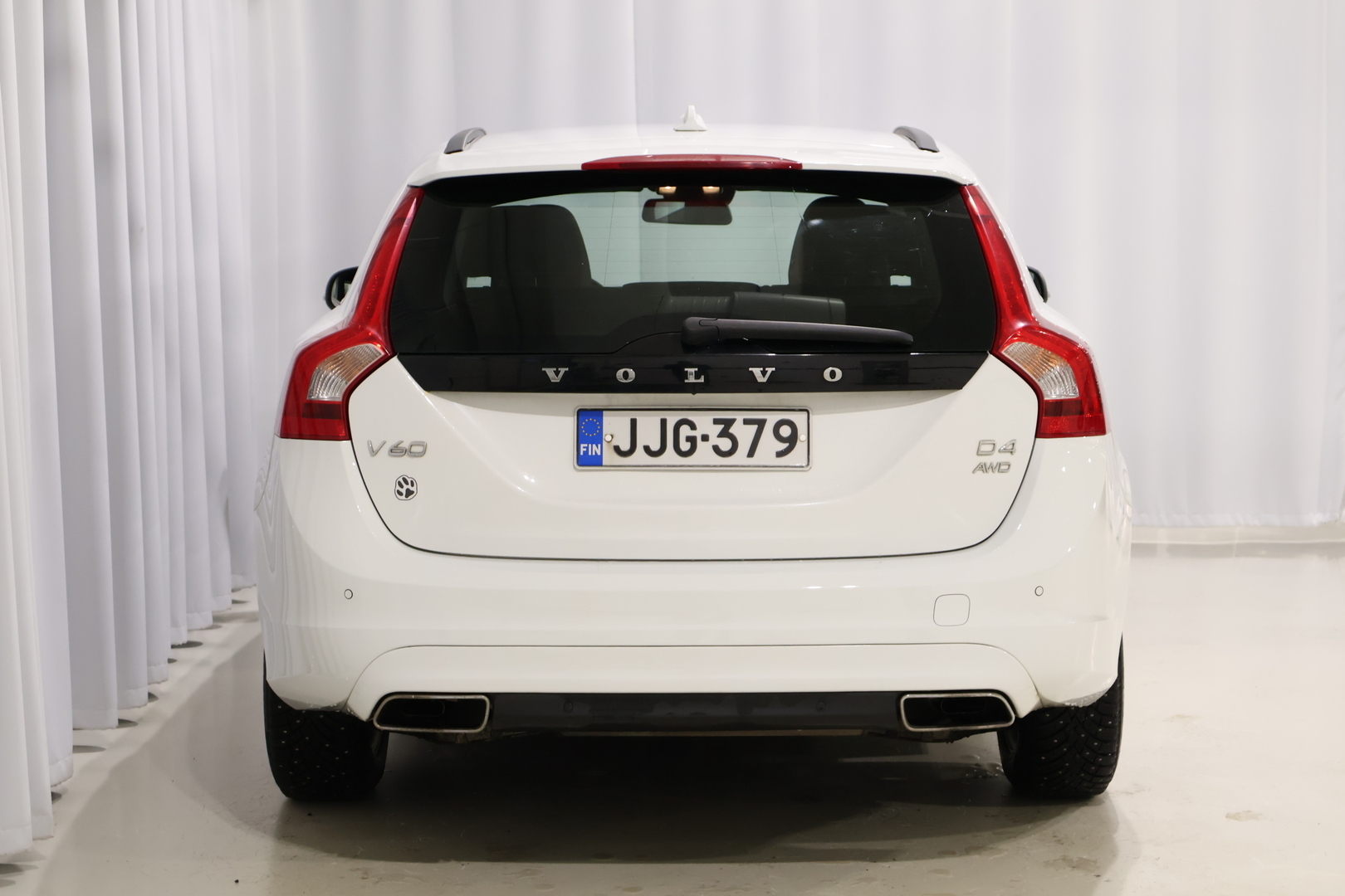 VOLVO V60 2014
