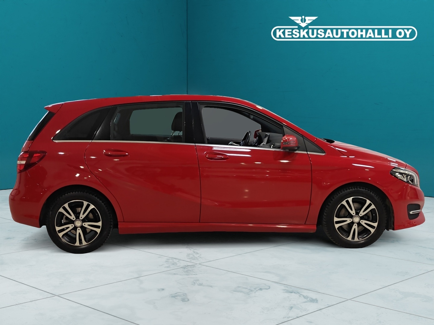 MERCEDES-BENZ B 2015