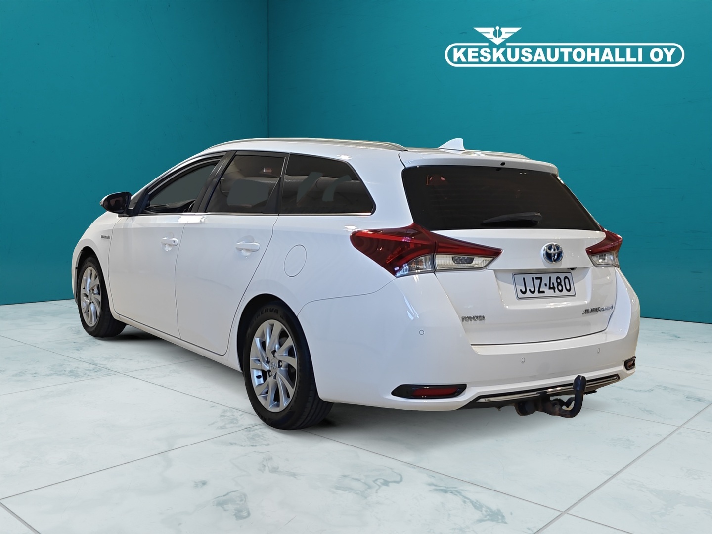 TOYOTA Auris 2016