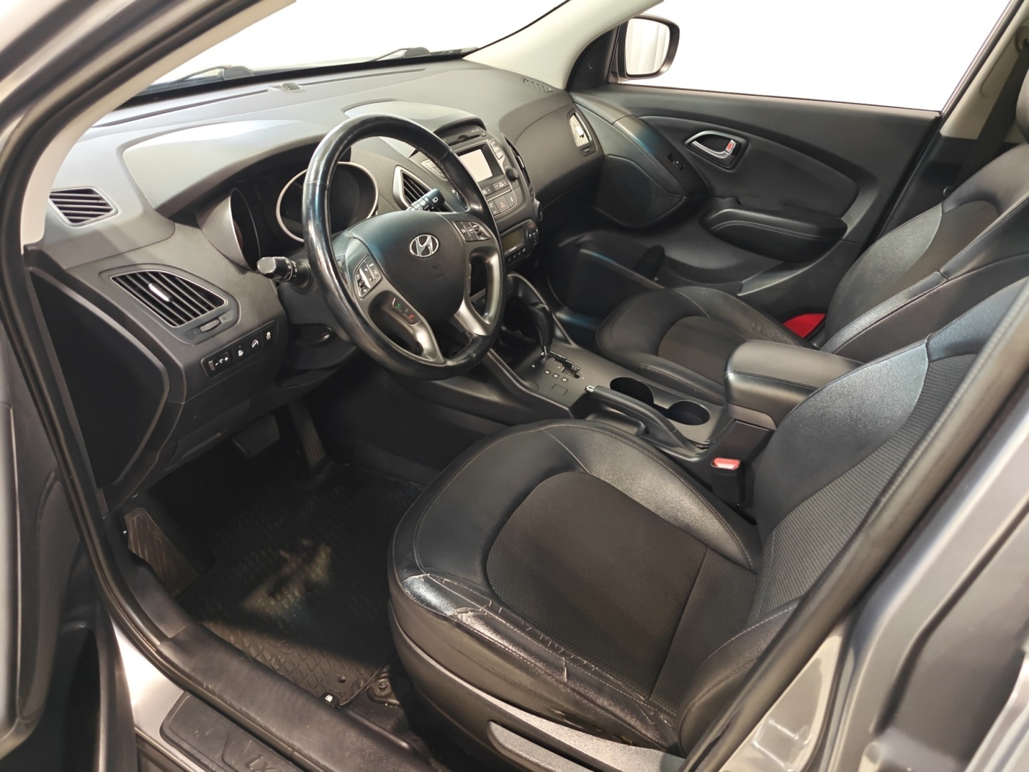 HYUNDAI IX35 10