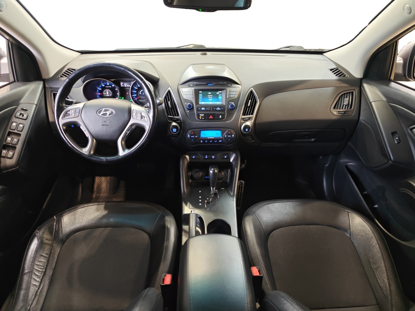 HYUNDAI IX35 11