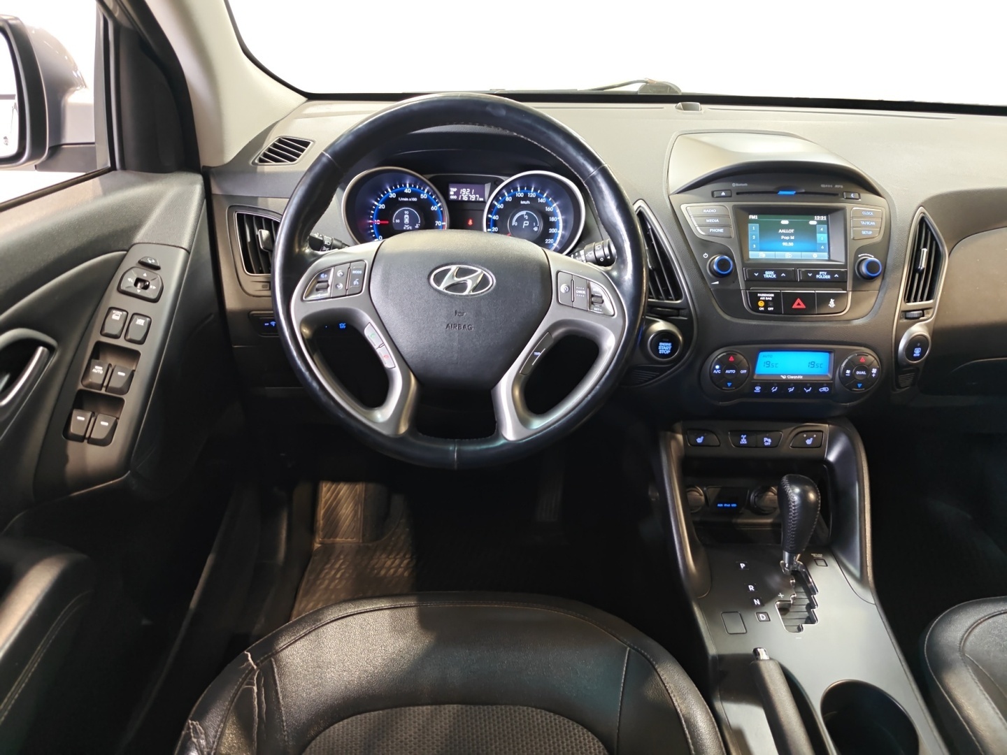 HYUNDAI IX35 12