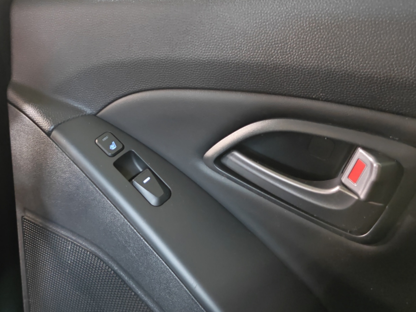 HYUNDAI IX35 17