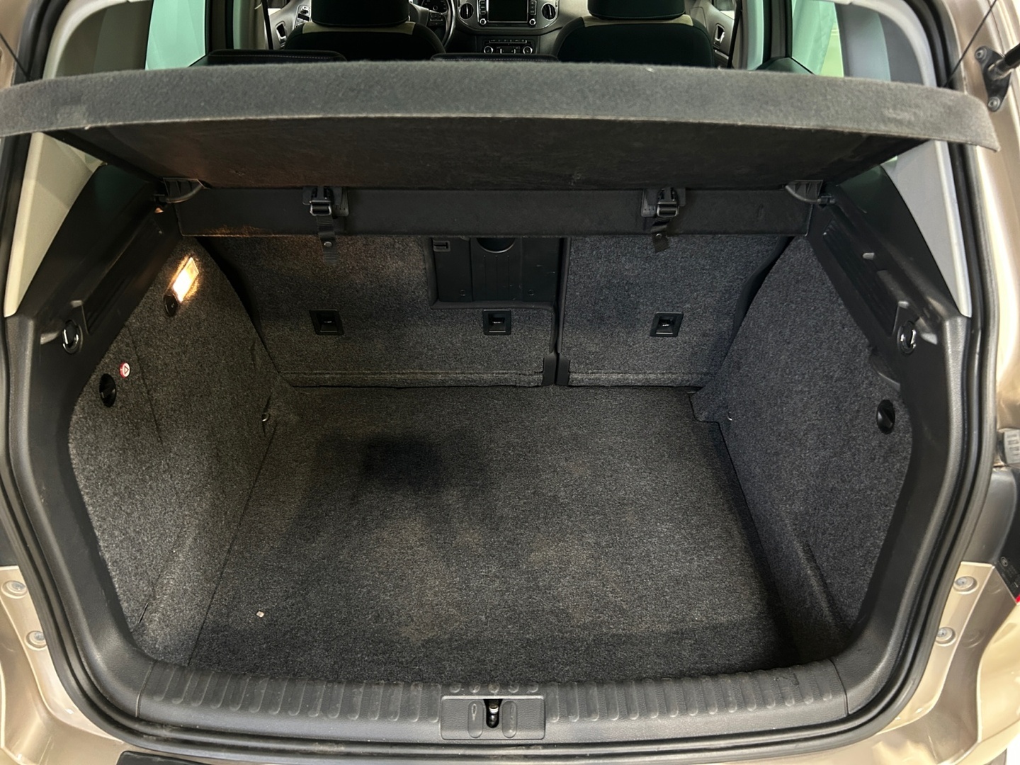 VOLKSWAGEN Tiguan 2014