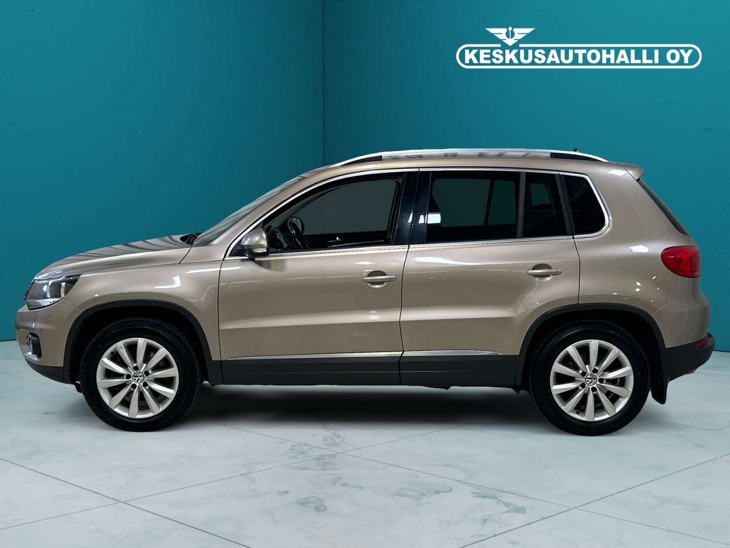 VOLKSWAGEN Tiguan 2014