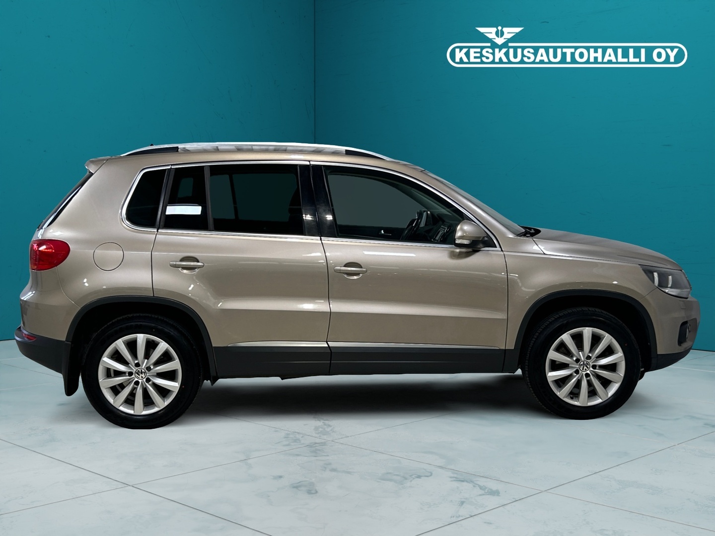 VOLKSWAGEN Tiguan 2014