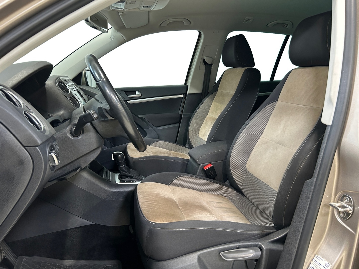 VOLKSWAGEN Tiguan 2014