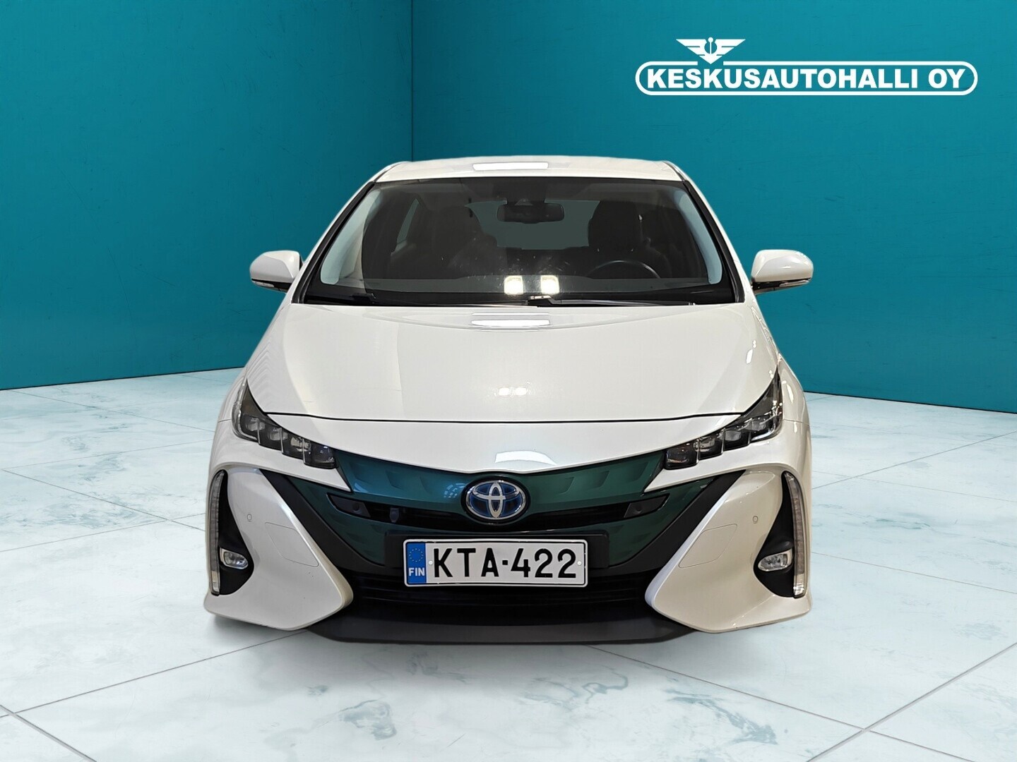 TOYOTA Prius Plug-in 2018