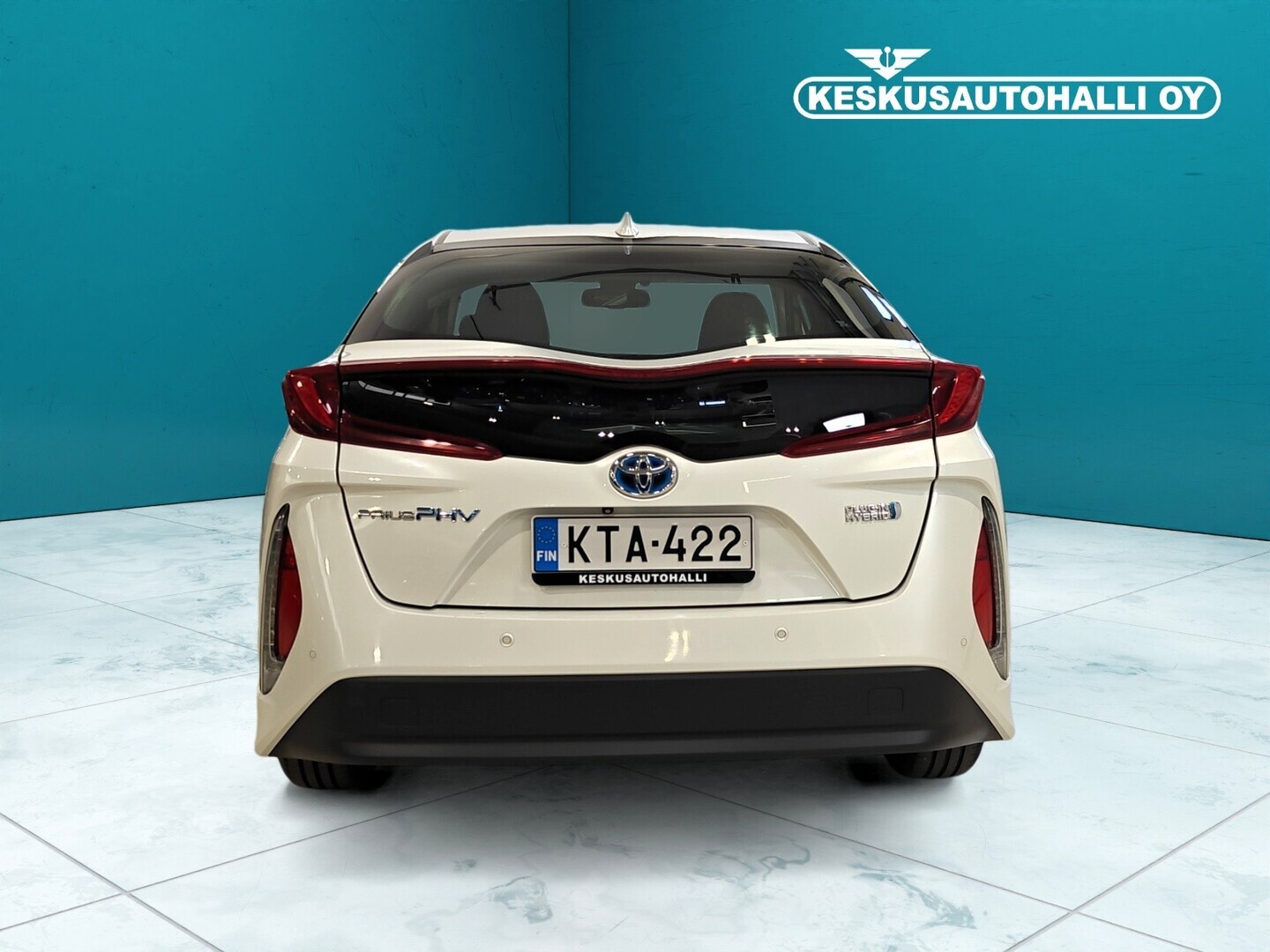 TOYOTA Prius Plug-in 2018