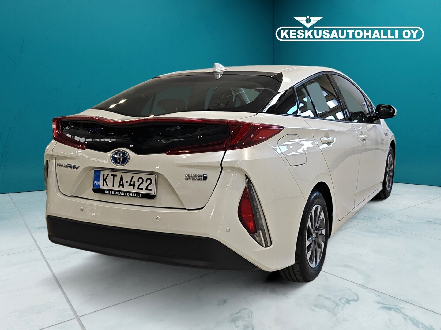 TOYOTA Prius Plug-in 2018