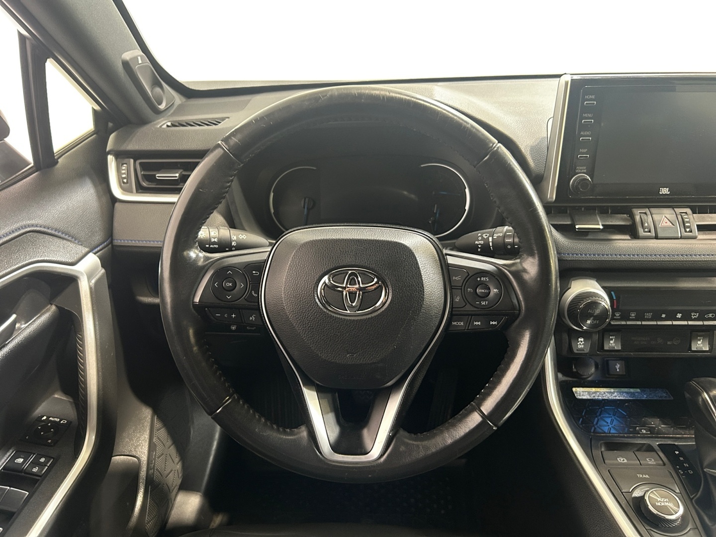 TOYOTA RAV4 2021