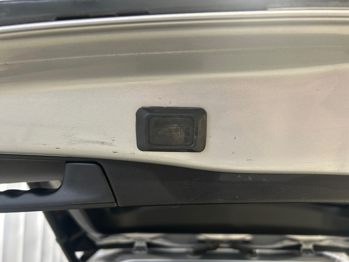 TOYOTA RAV4 2021