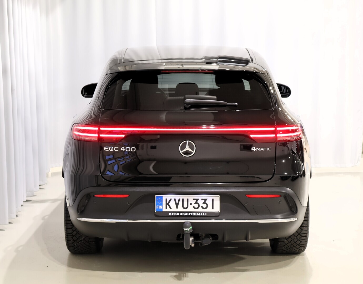 MERCEDES-BENZ EQC 2021