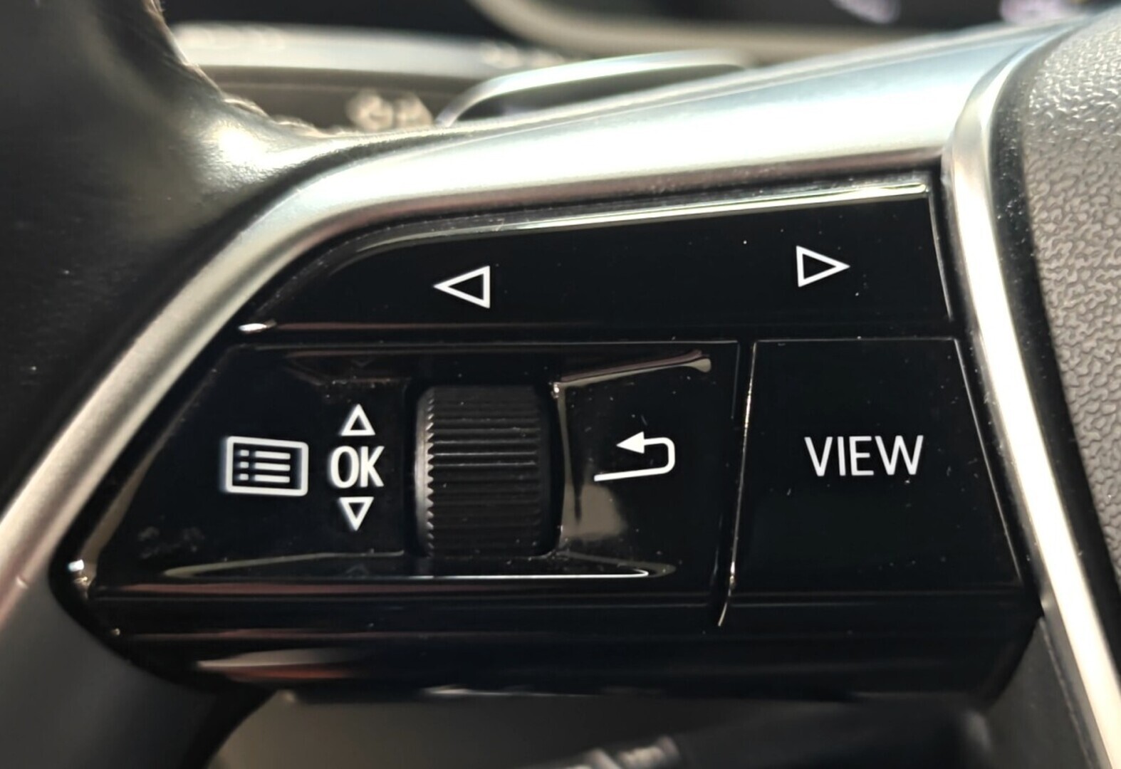 AUDI e-tron 2021