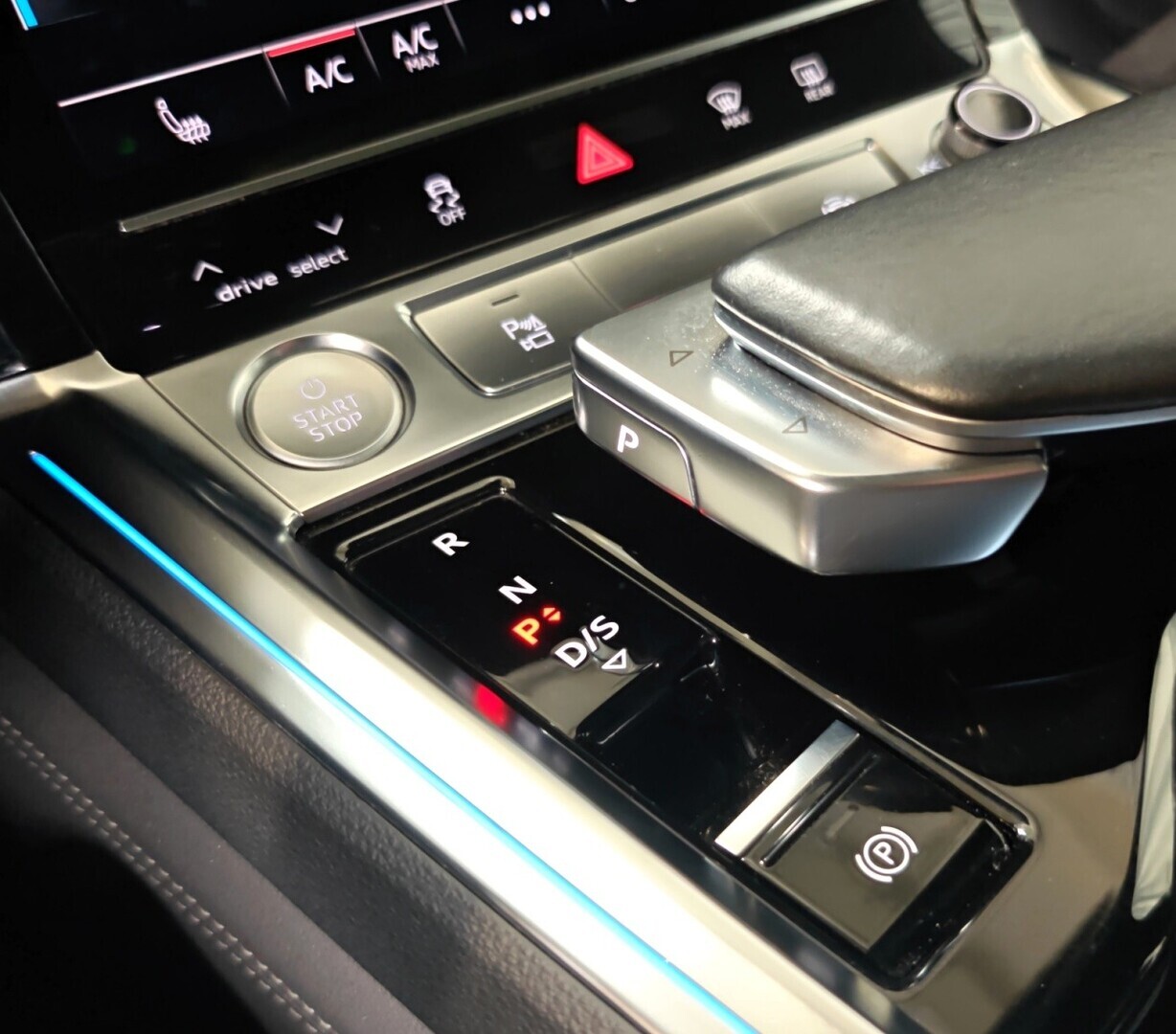 AUDI e-tron 2021