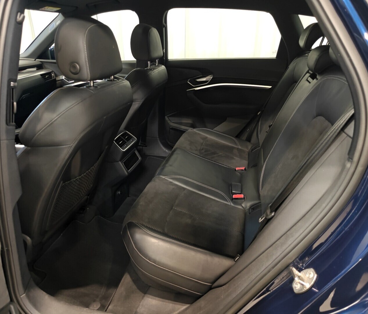 AUDI e-tron 2021