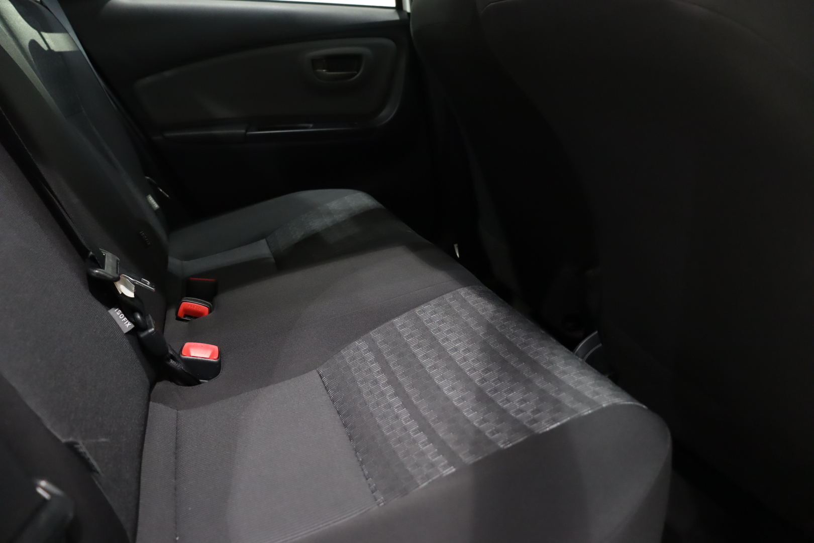 TOYOTA Yaris 2016