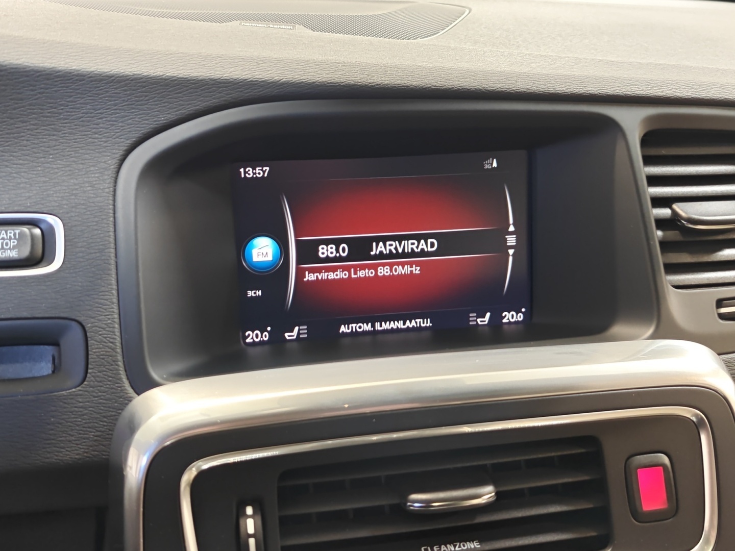 VOLVO V60 2019