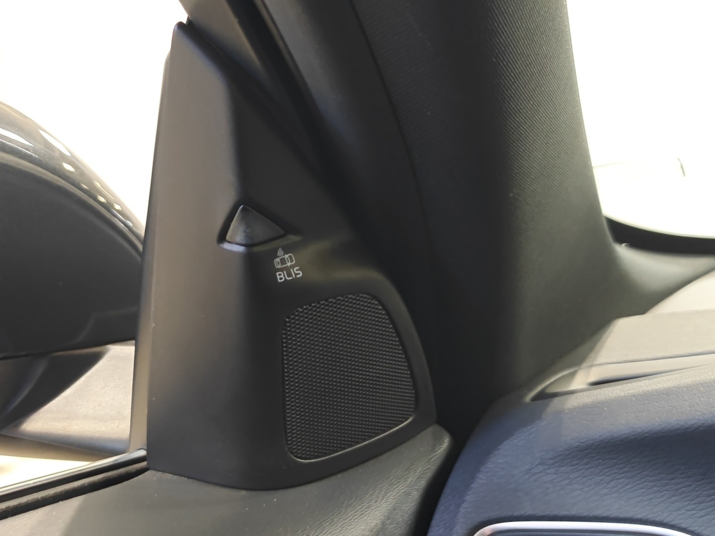 VOLVO V60 2019