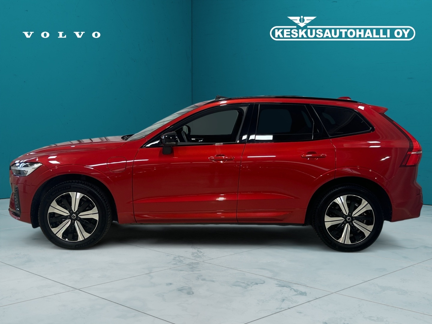 VOLVO XC60 2024