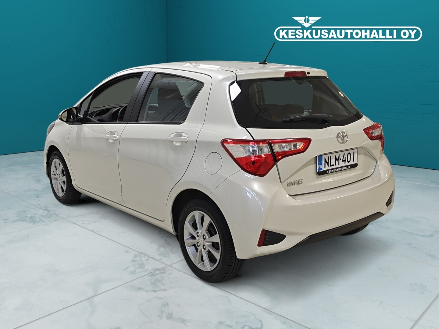 TOYOTA Yaris 2019