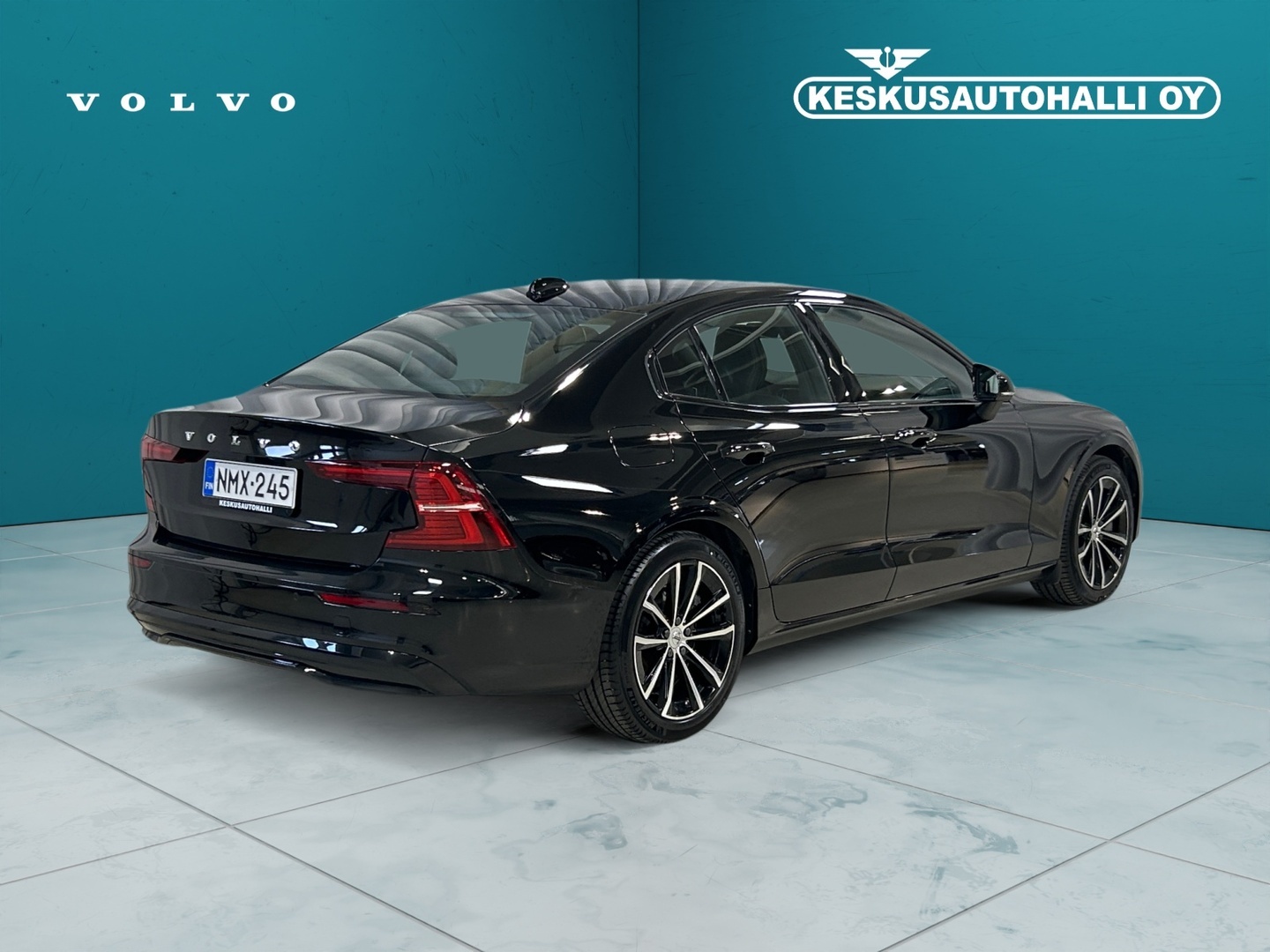 VOLVO S60 2023