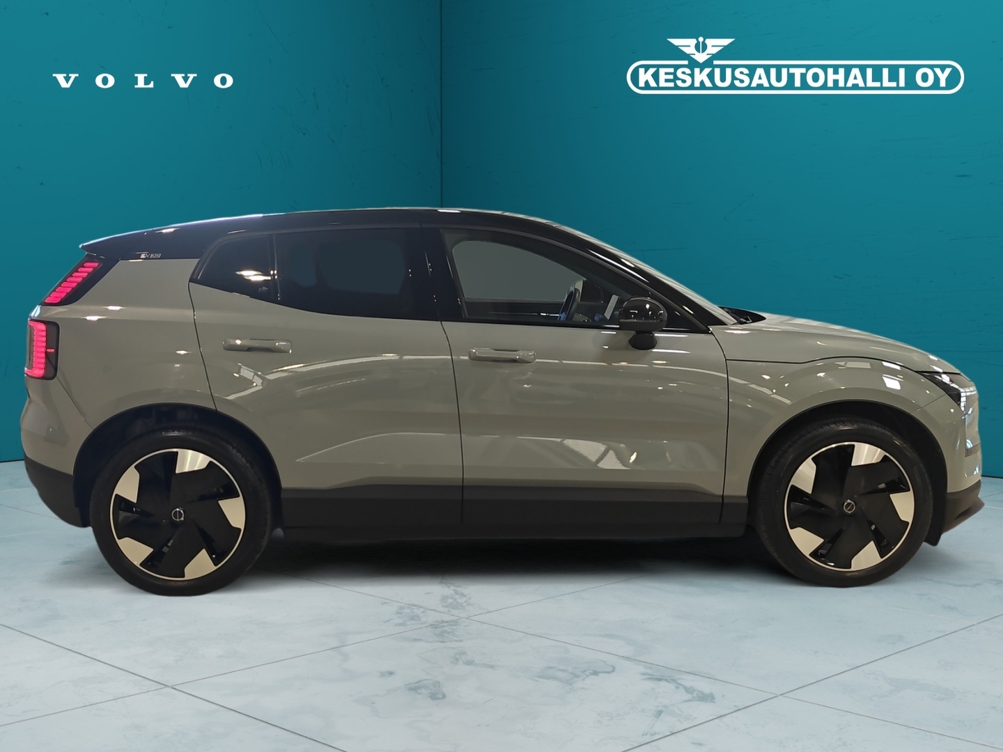 VOLVO EX30 2024
