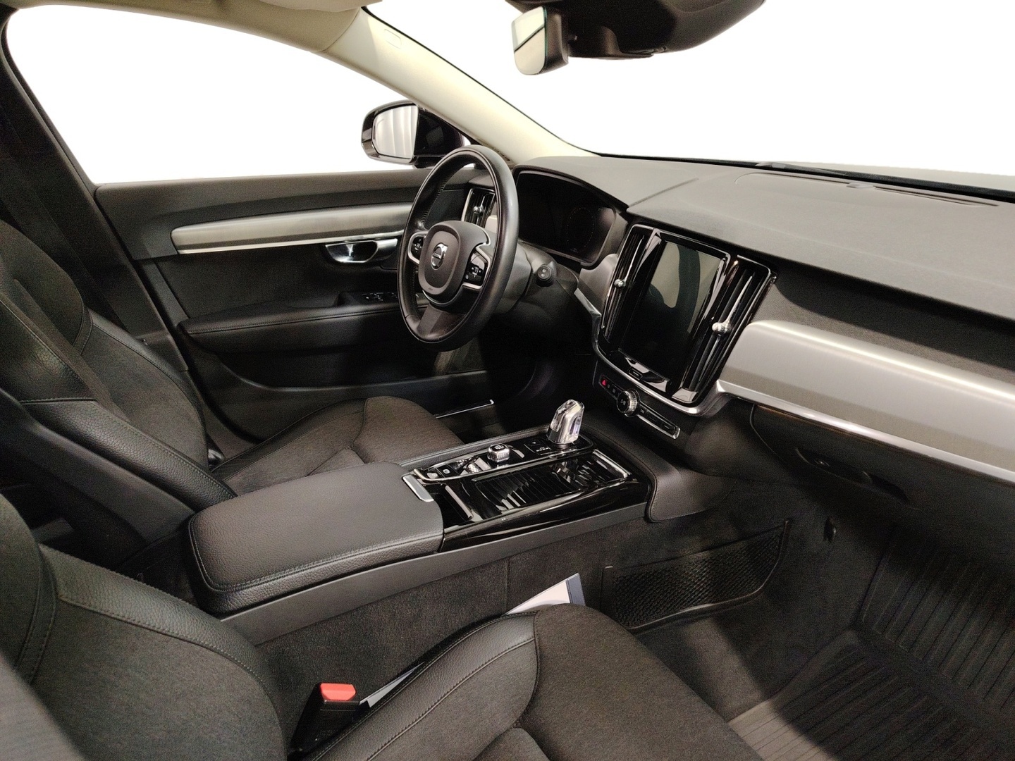 VOLVO V90 2019