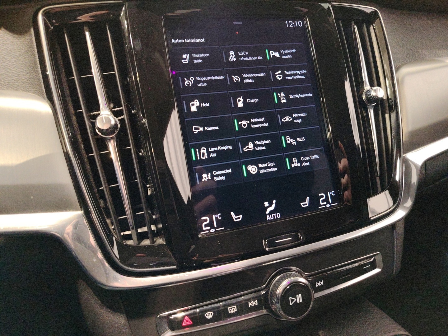 VOLVO V90 2019