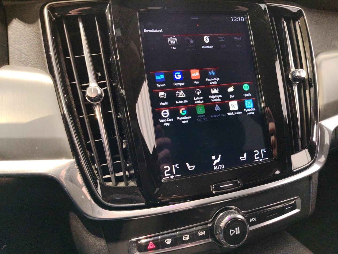 VOLVO V90 2019