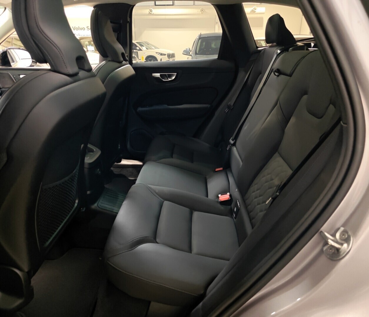 VOLVO XC60 21