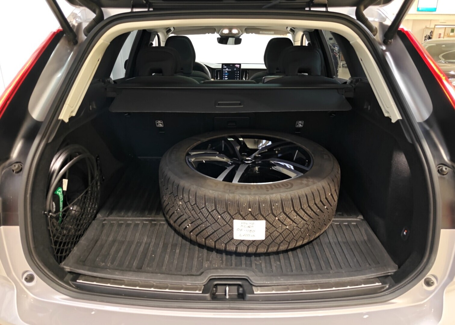 VOLVO XC60 24